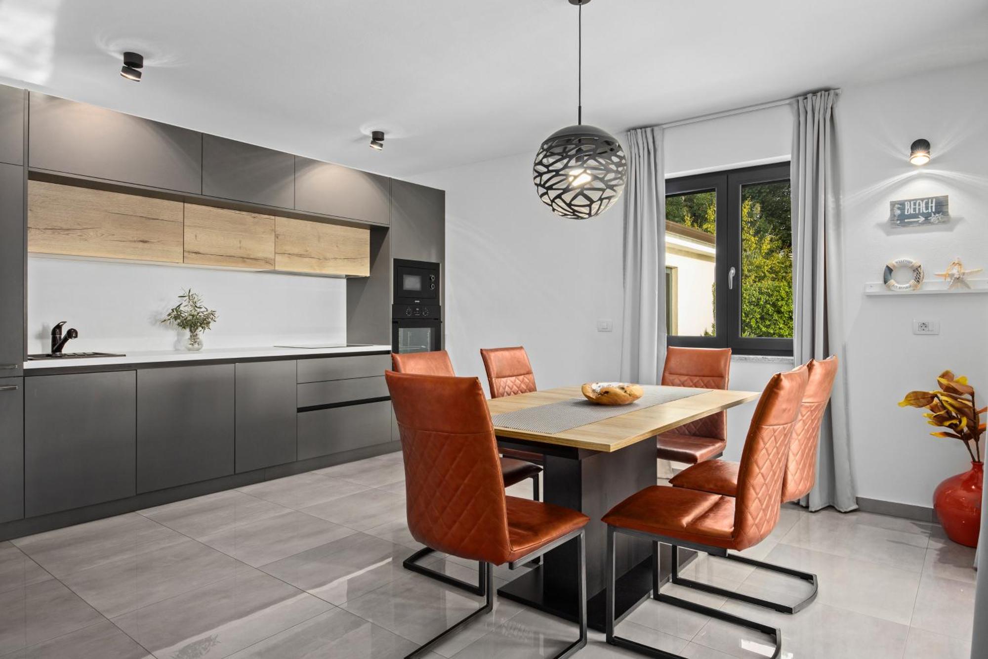 Special Offer! New Luxury Apartment With Pool, Fitness, Outdoor Bar&Grill Buje Exterior foto
